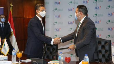 مذكرة تفاهم بين البريد وبنك أبو ظبي الأول