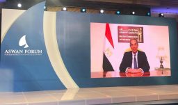 وزير الاتصالات في جلسة افتراضية بمنتدى اسوان للسلام