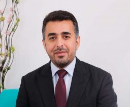 محمد فايق رئيس مجلس إدارة شركة ميدكسيا جلوبال