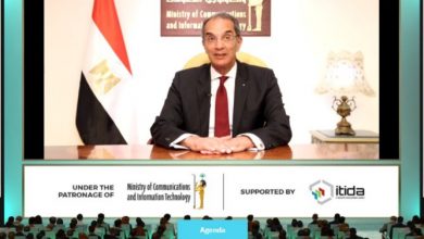 وزير الاتصالات يستعرض استراتيجية مصر عن الذكاء الاصطناعي