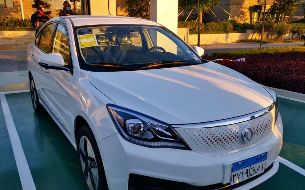 نصر E70 الكهربائية