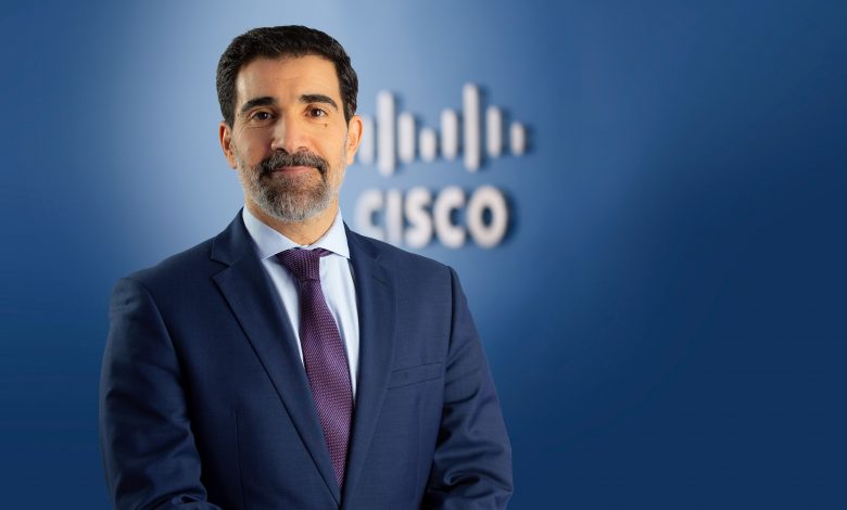أسامة الزعبي يعلن عن قائمة جديدة من منتجات سيسكو من ضمنها راوتر 5G