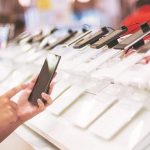 تراجع مبيعات الهواتف المصنعة محليًا 20% خلال 2026