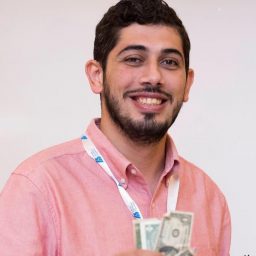 مؤسس منصة عنقود