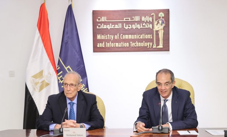 A partnership agreement between Digital Egypt and IHS Towers to build and rent telecom towers in Egypt