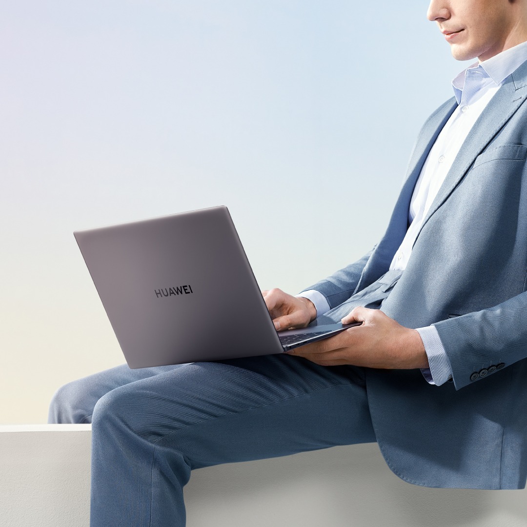 حاسب HUAWEI MateBook X Pro الآن في مصر