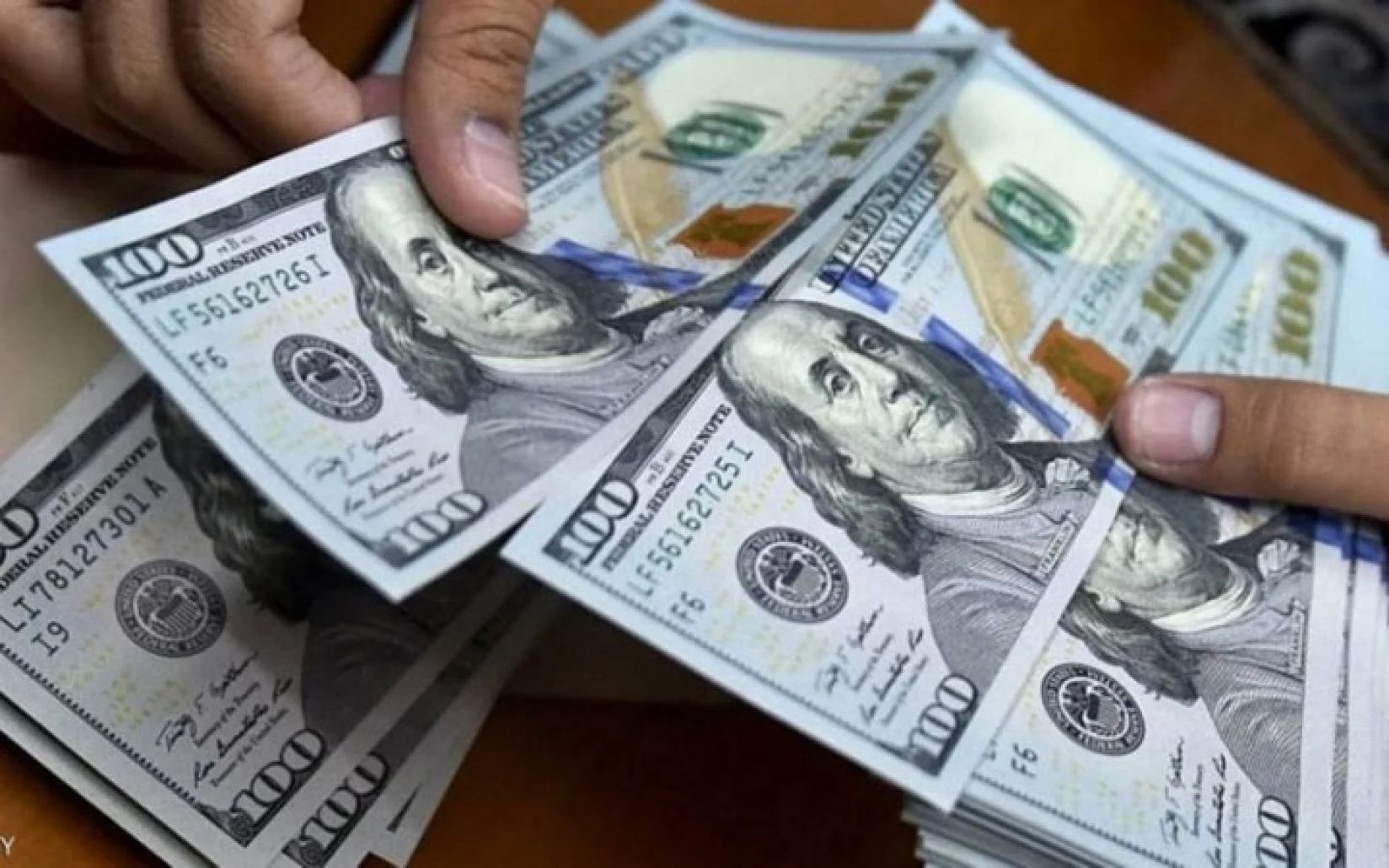 سعر الدولار في مصر اليوم الإثنين 4 أبريل 2022