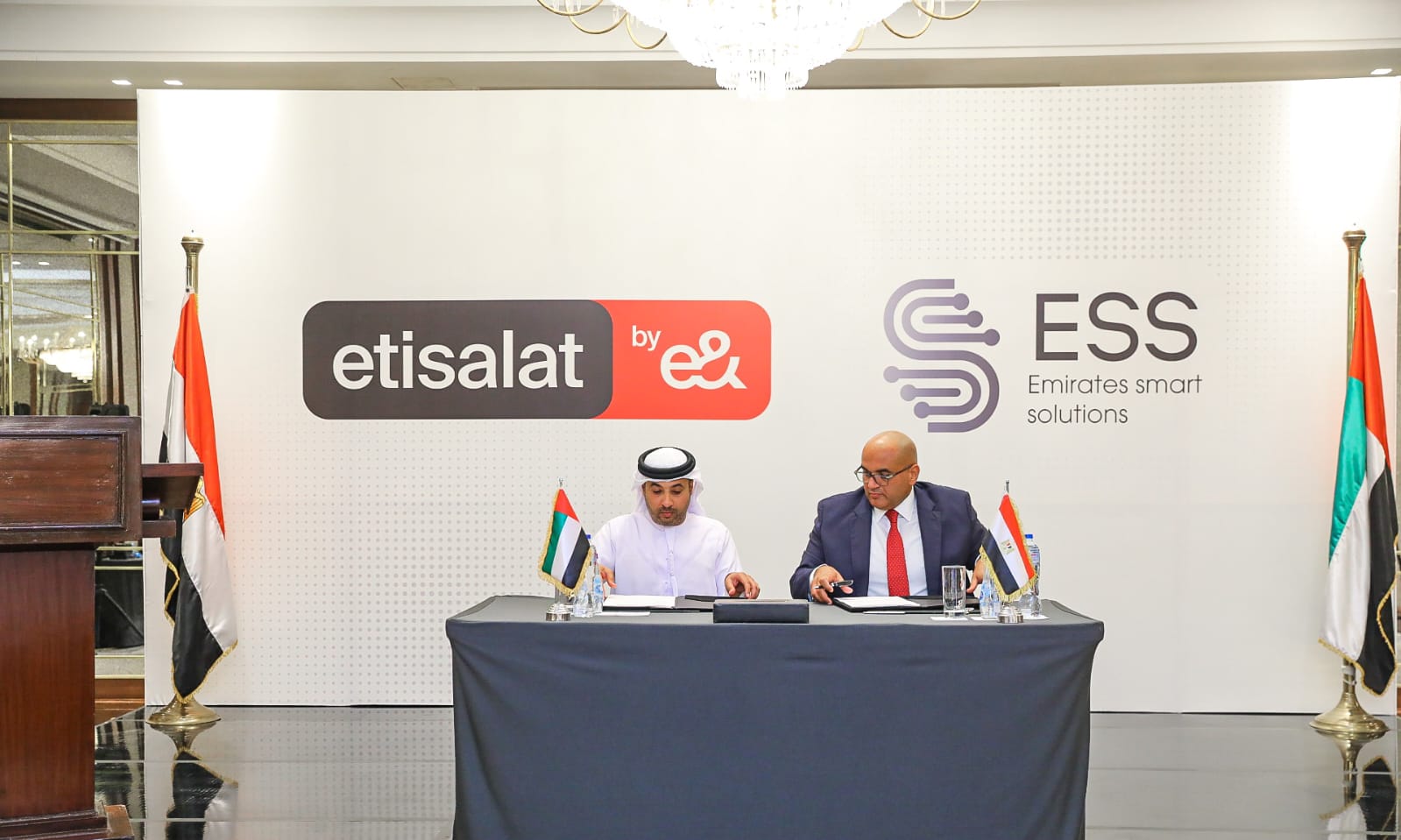 "اتصالات مصر" تتعاون مع شركة ESS الإمارتية لتقديم أحدث الحلول المتكاملة للمؤسسات