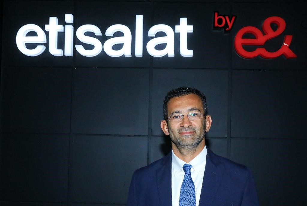 أحمد يحي الرئيس التنفيذي لقطاع الأفراد بشركة اتصالات مصر من &e