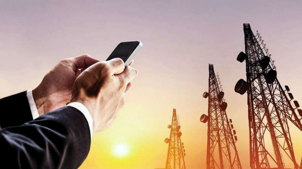 هل تنوي المصرية للاتصالات بيع أبراج المحمول الخاصة بها