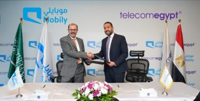 تعاون بين المصرية للاتصالات وموبايلي