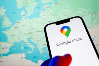 جوجل تبدأ رسميًا دمج مساعد Gemini في جميع أوضاع التنقّل داخل Google Maps