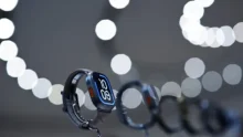 Apple Watch Series 12.. آبل تطور مراقبة الصحة واللياقة